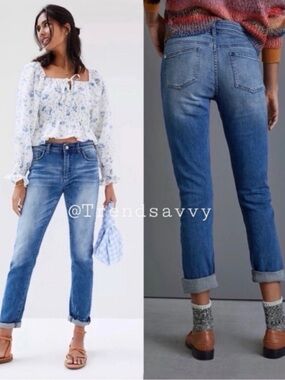 Anthropologie Pilcro High Rise Boyfriend Jeans 26 Relaxed Medium Wash Distressed